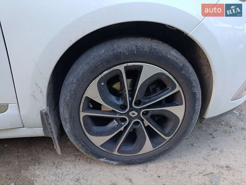Мінівен Renault Grand Scenic 2015 в Пустомитах