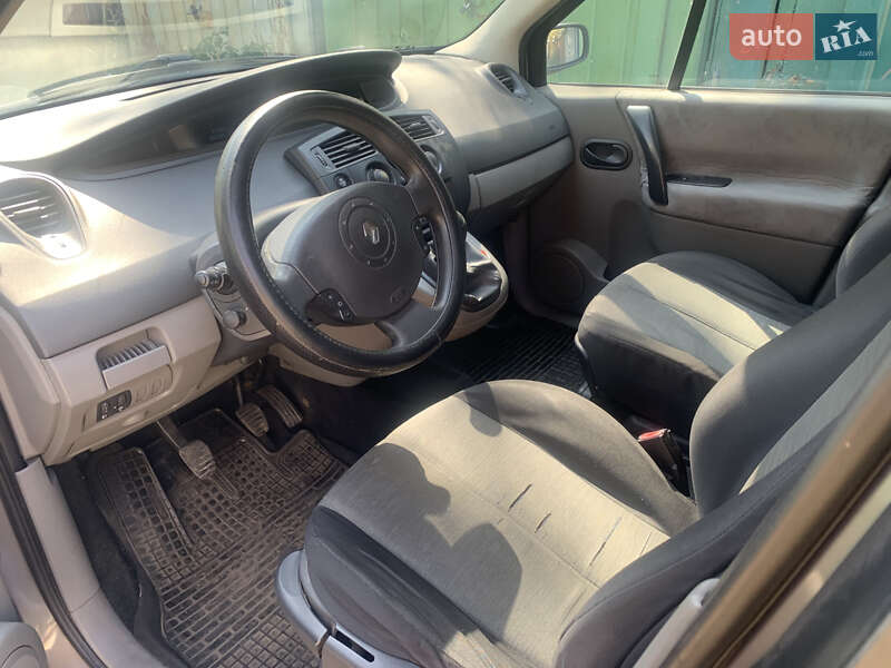 Минивэн Renault Grand Scenic 2005 в Киеве