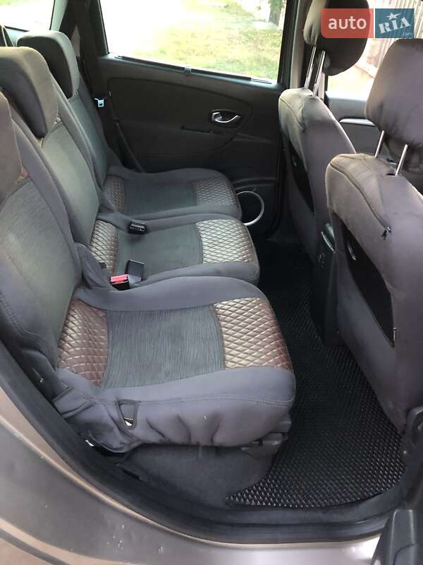 Минивэн Renault Grand Scenic 2009 в Бурштыне