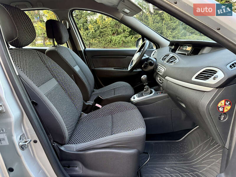 Минивэн Renault Grand Scenic 2012 в Тернополе