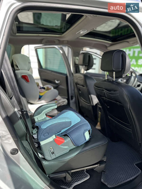 Мінівен Renault Grand Scenic 2012 в Дрогобичі
