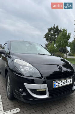 Минивэн Renault Grand Scenic 2010 в 
