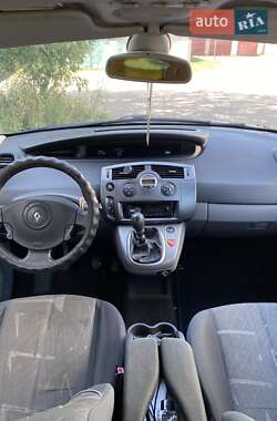 Минивэн Renault Grand Scenic 2005 в 