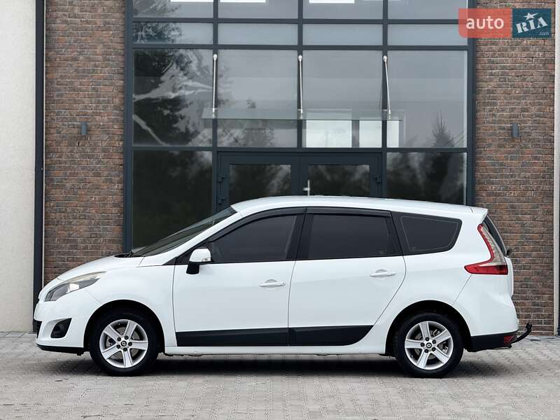 Мінівен Renault Grand Scenic 2009 в Тернополі