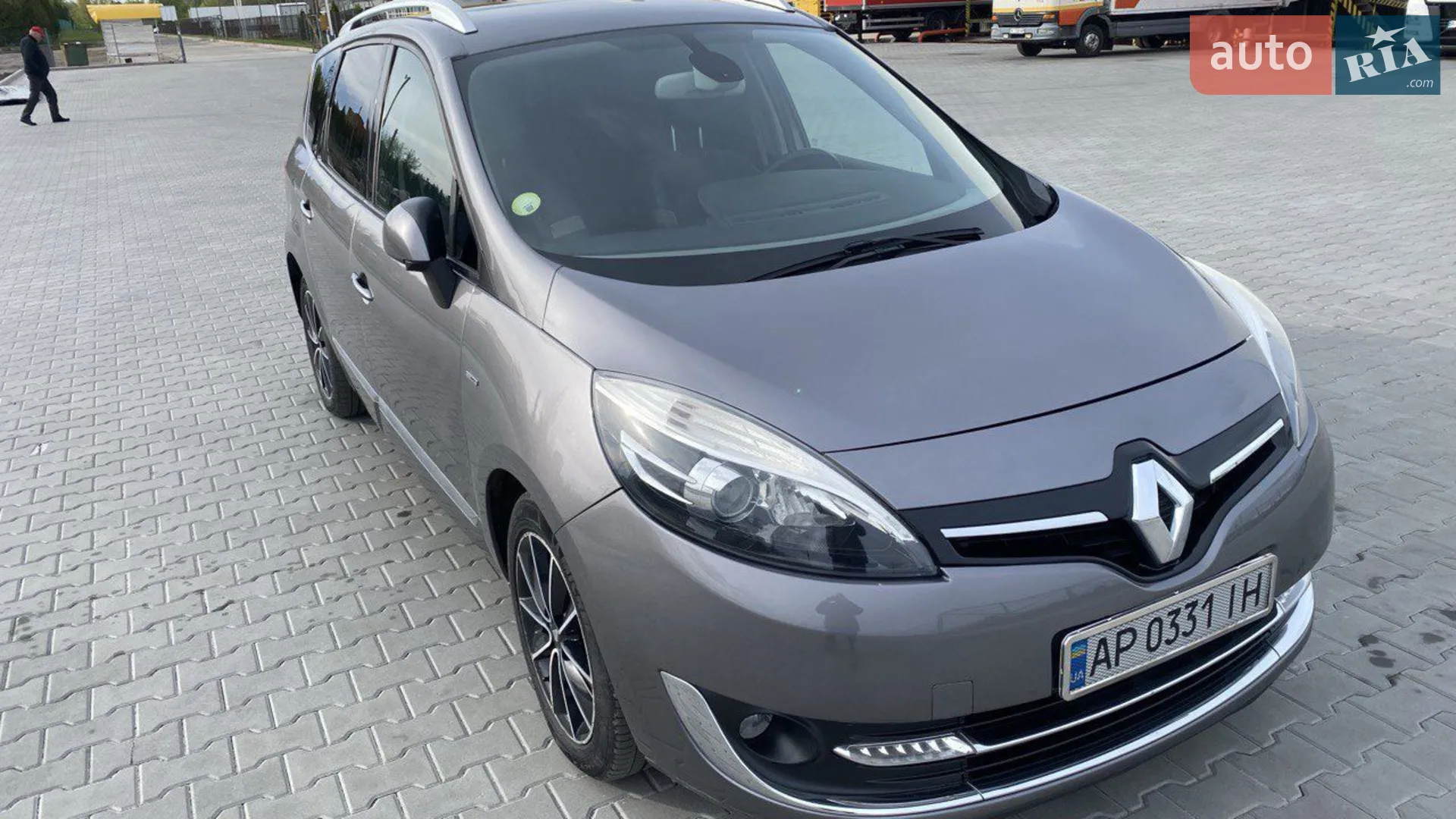 2013 Renault Scenic - мініатюра 2