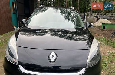 Мінівен Renault Grand Scenic 2013 в  фото 10 Мінівен Renault Grand Scenic 2013 в