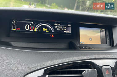 Мінівен Renault Grand Scenic 2013 в  фото 28 Мінівен Renault Grand Scenic 2013 в