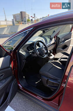 Минивэн Renault Grand Scenic 2017 в 