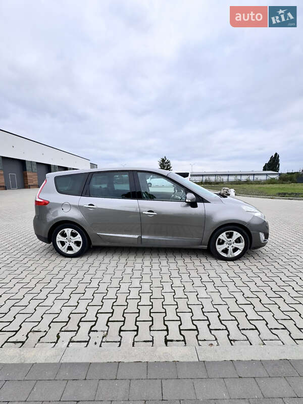 Минивэн Renault Grand Scenic 2009 в Ковеле