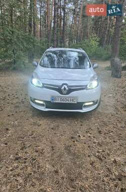 Минивэн Renault Grand Scenic 2013 в 