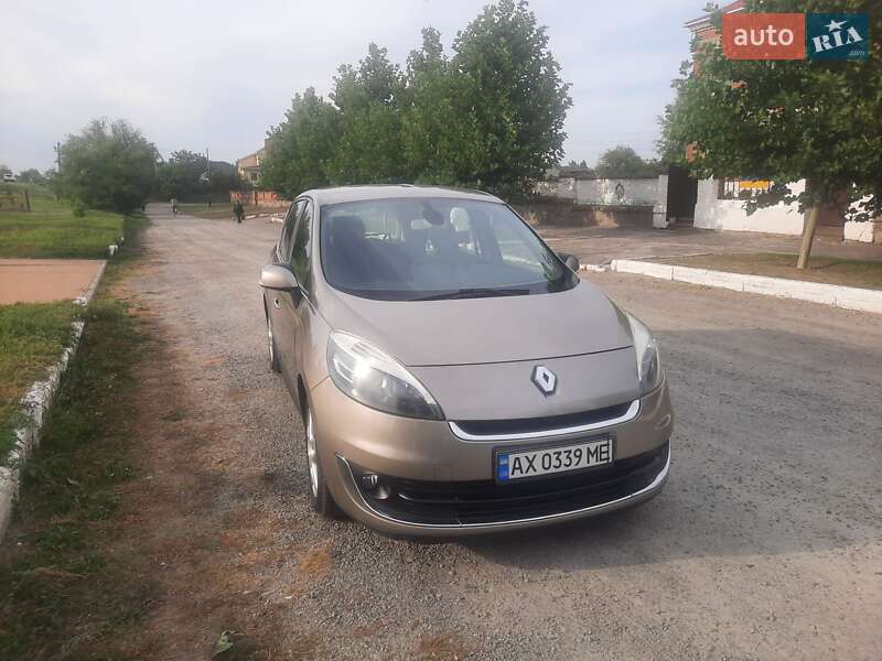 Минивэн Renault Grand Scenic 2012 в Кременчуге