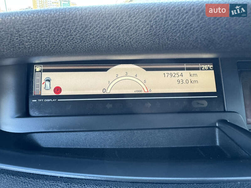 Мінівен Renault Grand Scenic 2010 в Києві фото 27 Мінівен Renault Grand Scenic 2010 в Києві