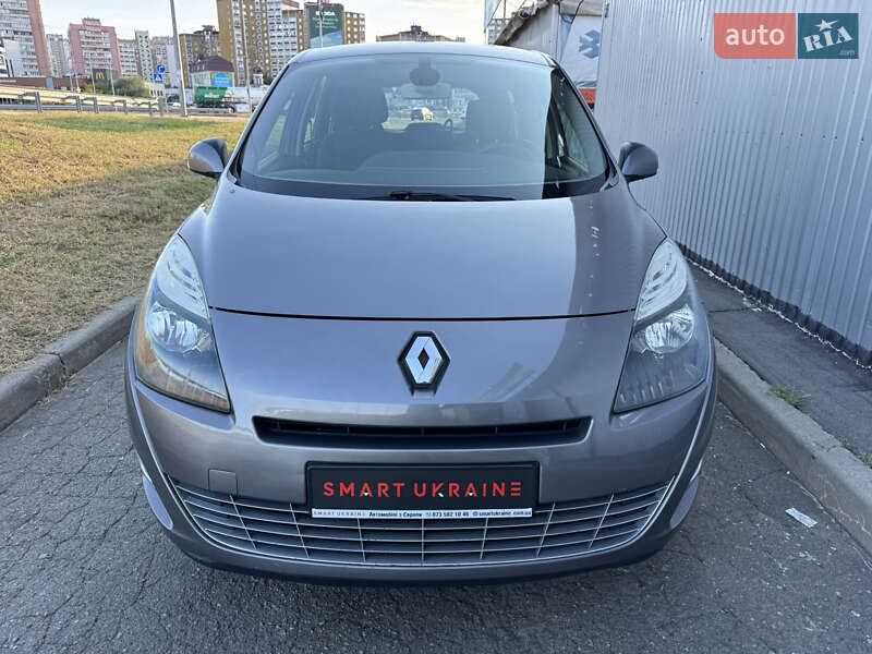 Мінівен Renault Grand Scenic 2010 в Києві фото 50 Мінівен Renault Grand Scenic 2010 в Києві
