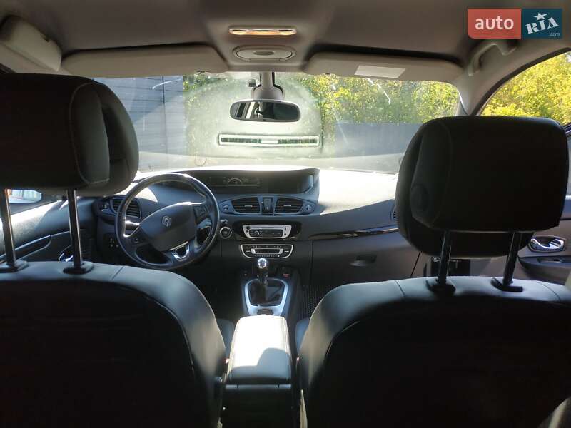 Минивэн Renault Grand Scenic 2013 в Киеве