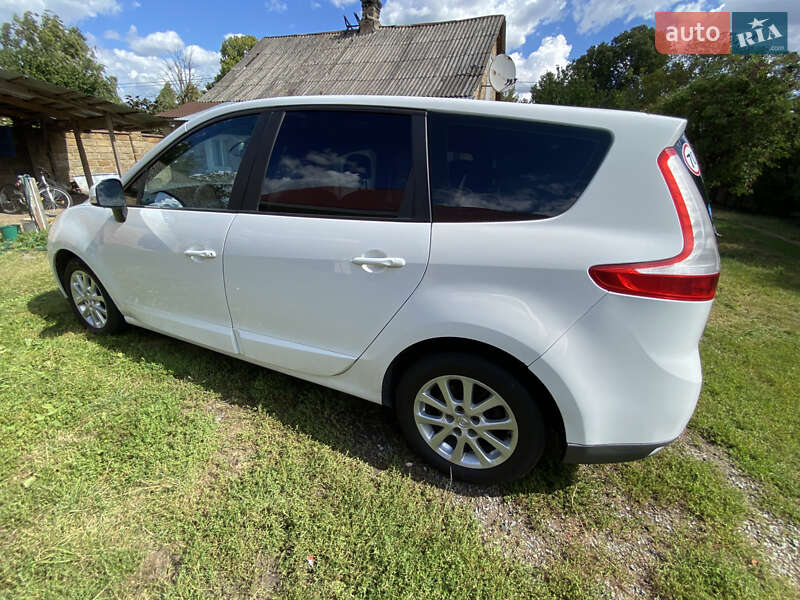 Мінівен Renault Grand Scenic 2011 в Луцьку фото 5 Мінівен Renault Grand Scenic 2011 в Луцьку