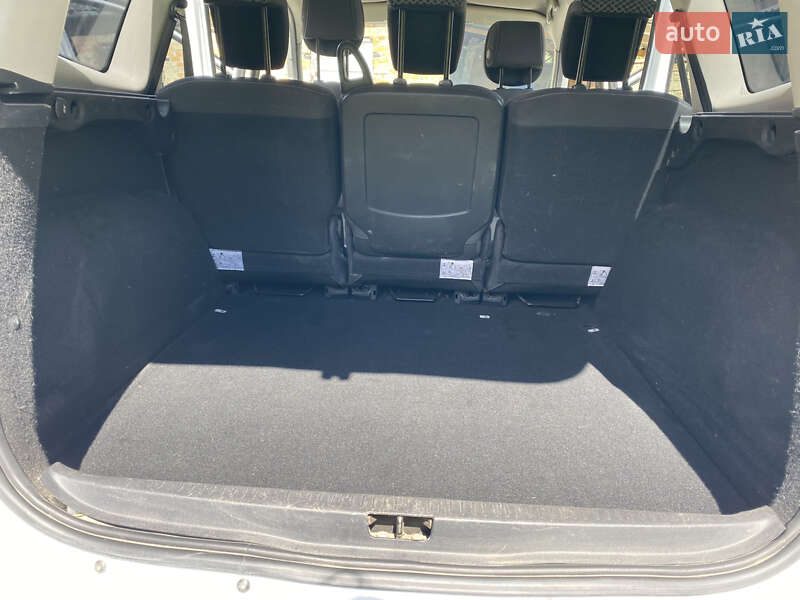 Мінівен Renault Grand Scenic 2011 в Луцьку фото 20 Мінівен Renault Grand Scenic 2011 в Луцьку