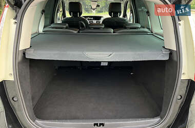 Минивэн Renault Grand Scenic 2014 в 
