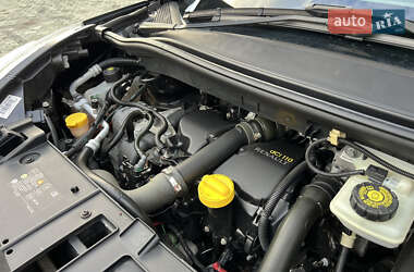 Минивэн Renault Grand Scenic 2014 в 