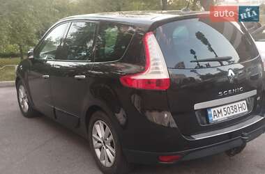 Минивэн Renault Grand Scenic 2010 в Киеве