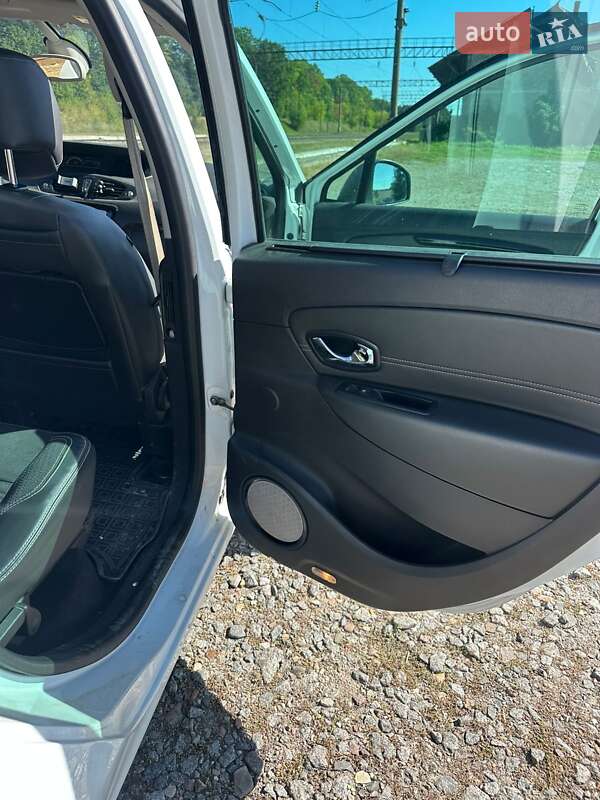 Минивэн Renault Grand Scenic 2015 в Тернополе