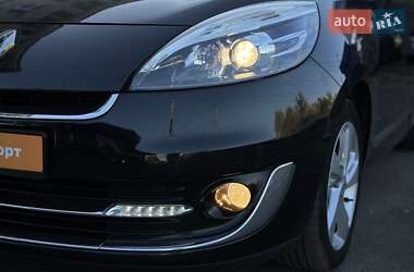 Минивэн Renault Grand Scenic 2012 в 