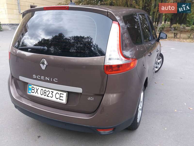 Минивэн Renault Grand Scenic 2013 в Староконстантинове фото 3 Минивэн Renault Grand Scenic 2013 в Староконстантинове