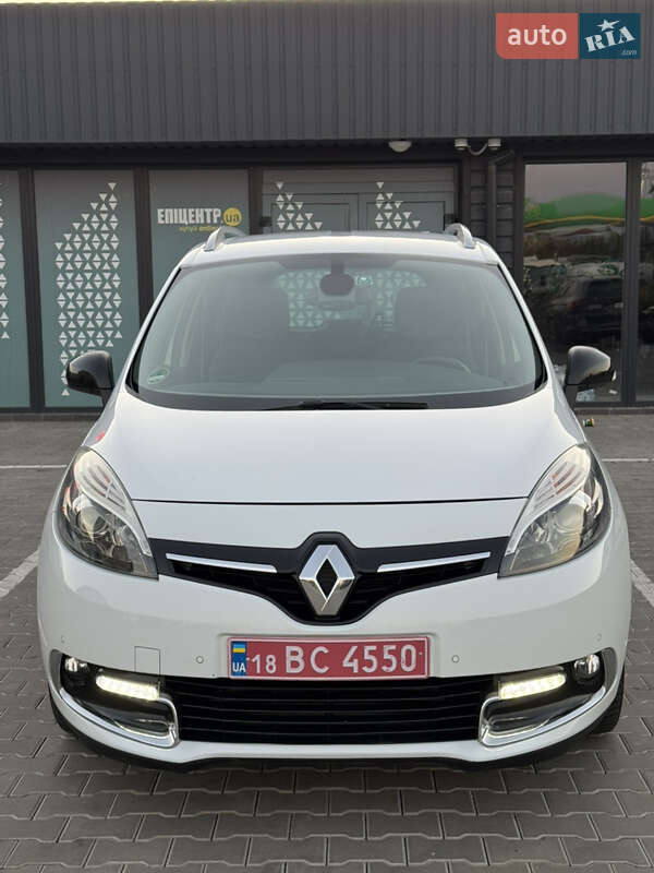 Минивэн Renault Grand Scenic 2015 в Вознесенске