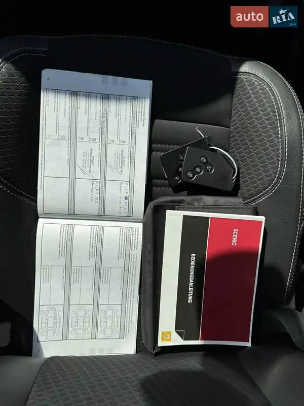 Минивэн Renault Grand Scenic 2015 в Вознесенске документ