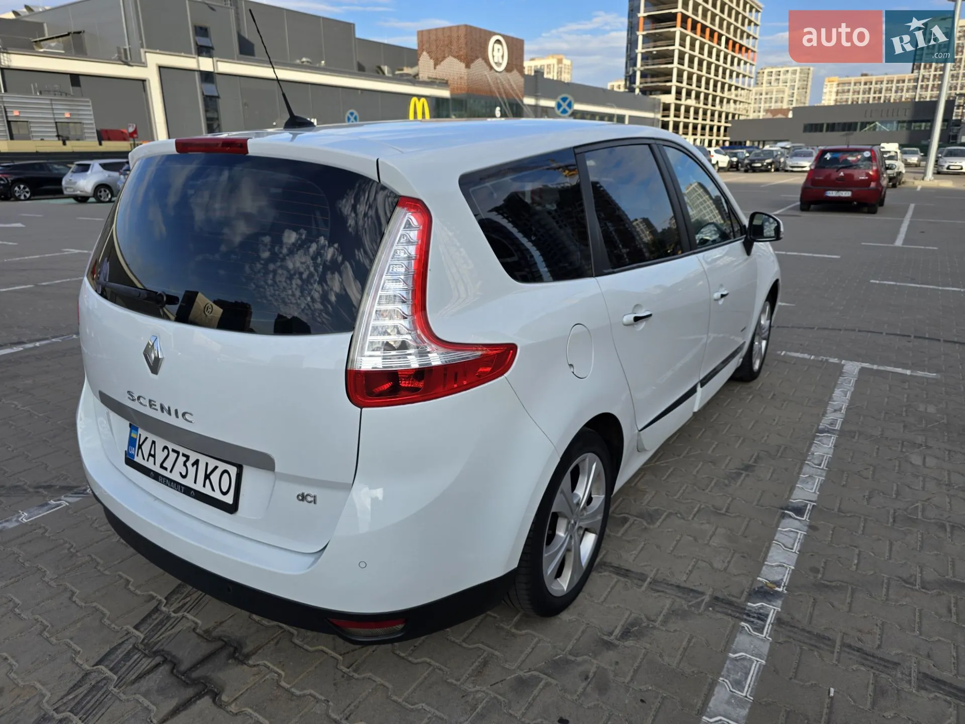 2014 Renault Scenic - мініатюра 9