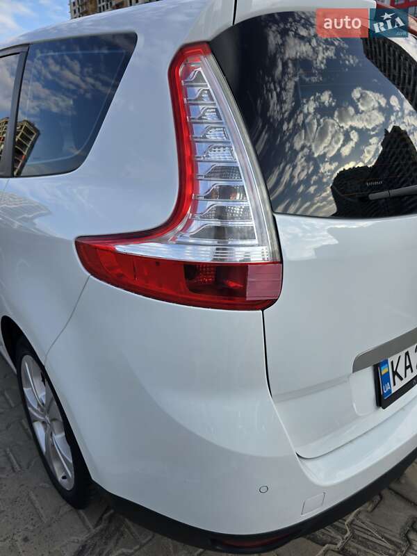 Минивэн Renault Grand Scenic 2014 в Киеве фото 40 Минивэн Renault Grand Scenic 2014 в Киеве