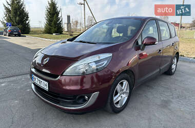 Минивэн Renault Grand Scenic 2012 в 