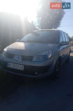 Минивэн Renault Grand Scenic 2005 в 
