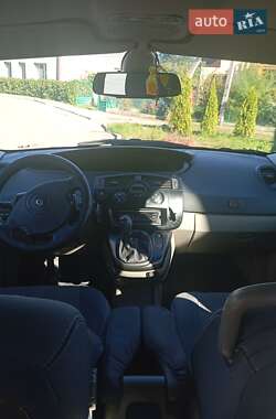 Минивэн Renault Grand Scenic 2005 в 