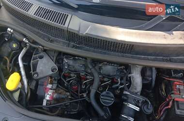Минивэн Renault Grand Scenic 2005 в 