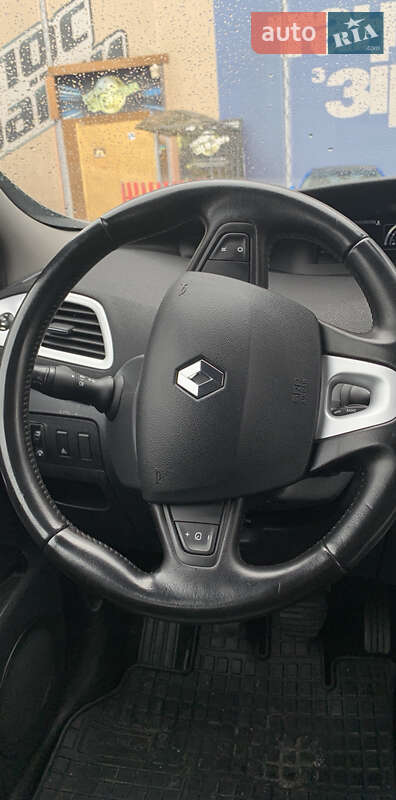 Минивэн Renault Grand Scenic 2012 в Киеве