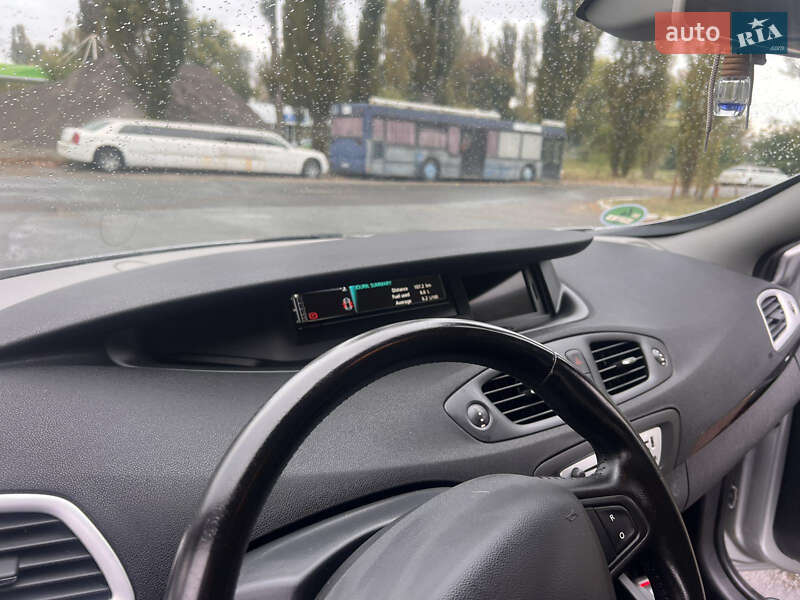 Минивэн Renault Grand Scenic 2012 в Киеве