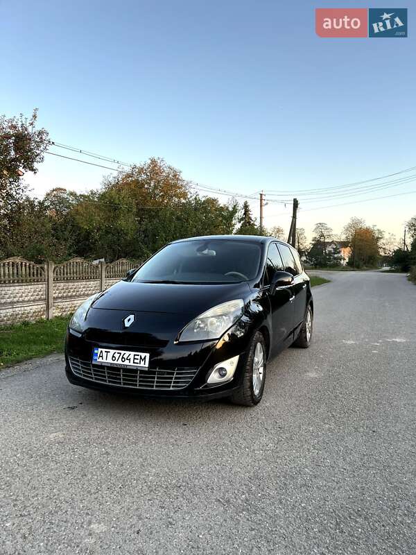Renault Grand Scenic 2010