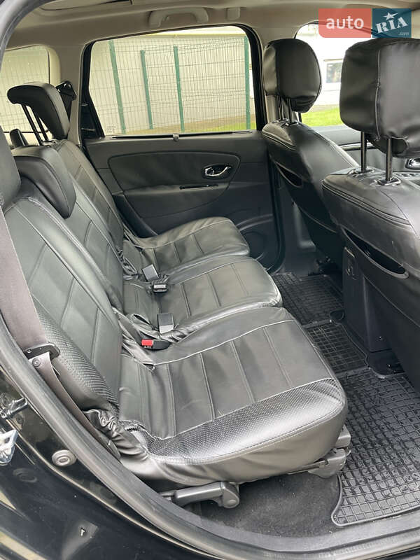 Минивэн Renault Grand Scenic 2012 в Новояворовске