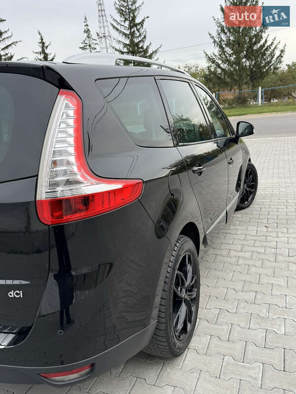 Минивэн Renault Grand Scenic 2014 в Новоднестровске