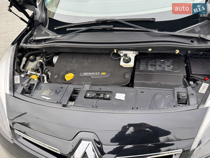 Минивэн Renault Grand Scenic 2014 в Новоднестровске