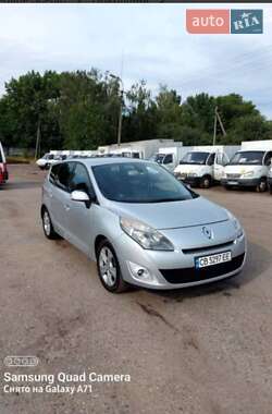 Минивэн Renault Grand Scenic 2011 в Чернигове