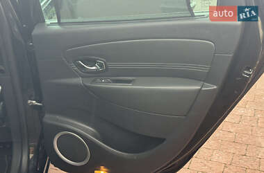 Минивэн Renault Grand Scenic 2011 в 