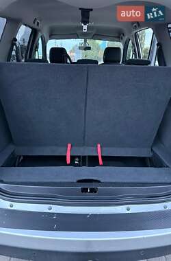 Минивэн Renault Grand Scenic 2009 в 