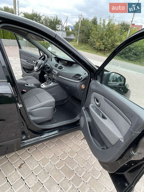 Минивэн Renault Grand Scenic 2011 в Черновцах