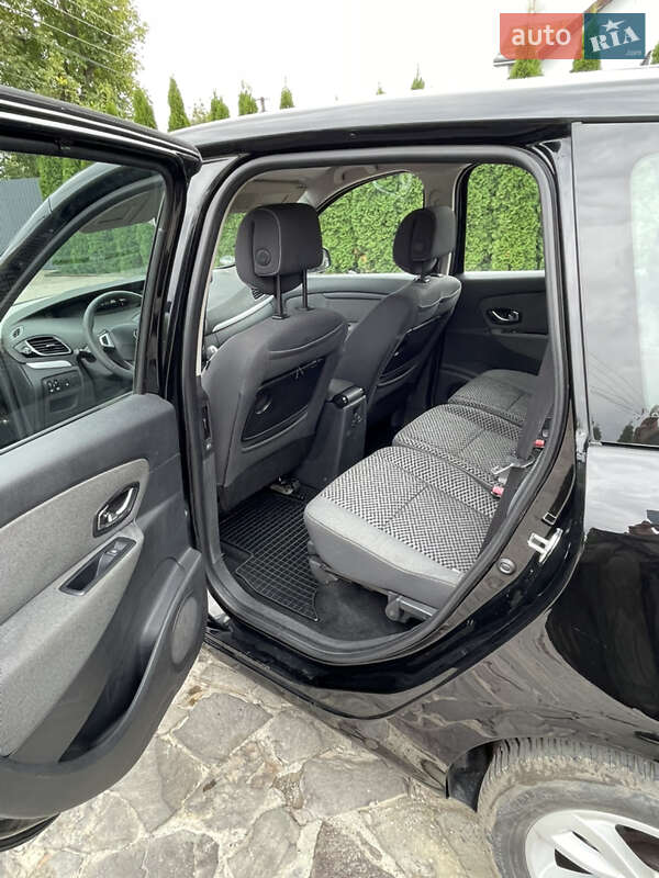 Минивэн Renault Grand Scenic 2011 в Черновцах
