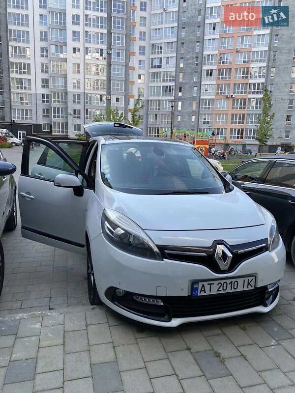 Мінівен Renault Grand Scenic 2013 в Івано-Франківську