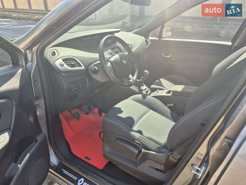 Мінівен Renault Grand Scenic 2010 в Одесі