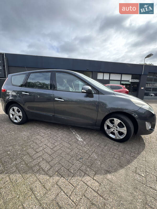 Минивэн Renault Grand Scenic 2009 в Луцке