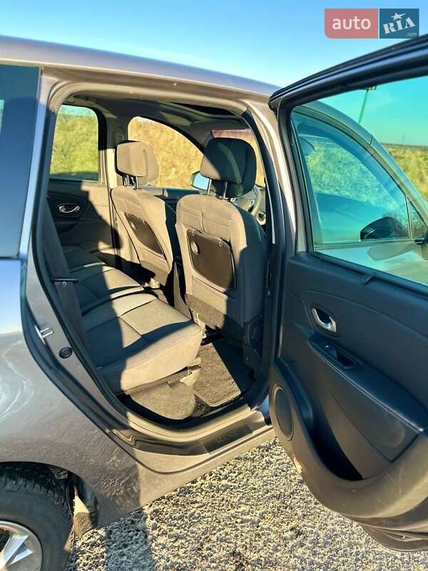 Мінівен Renault Grand Scenic 2011 в Львові