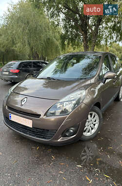 Мінівен Renault Grand Scenic 2010 в Рівному